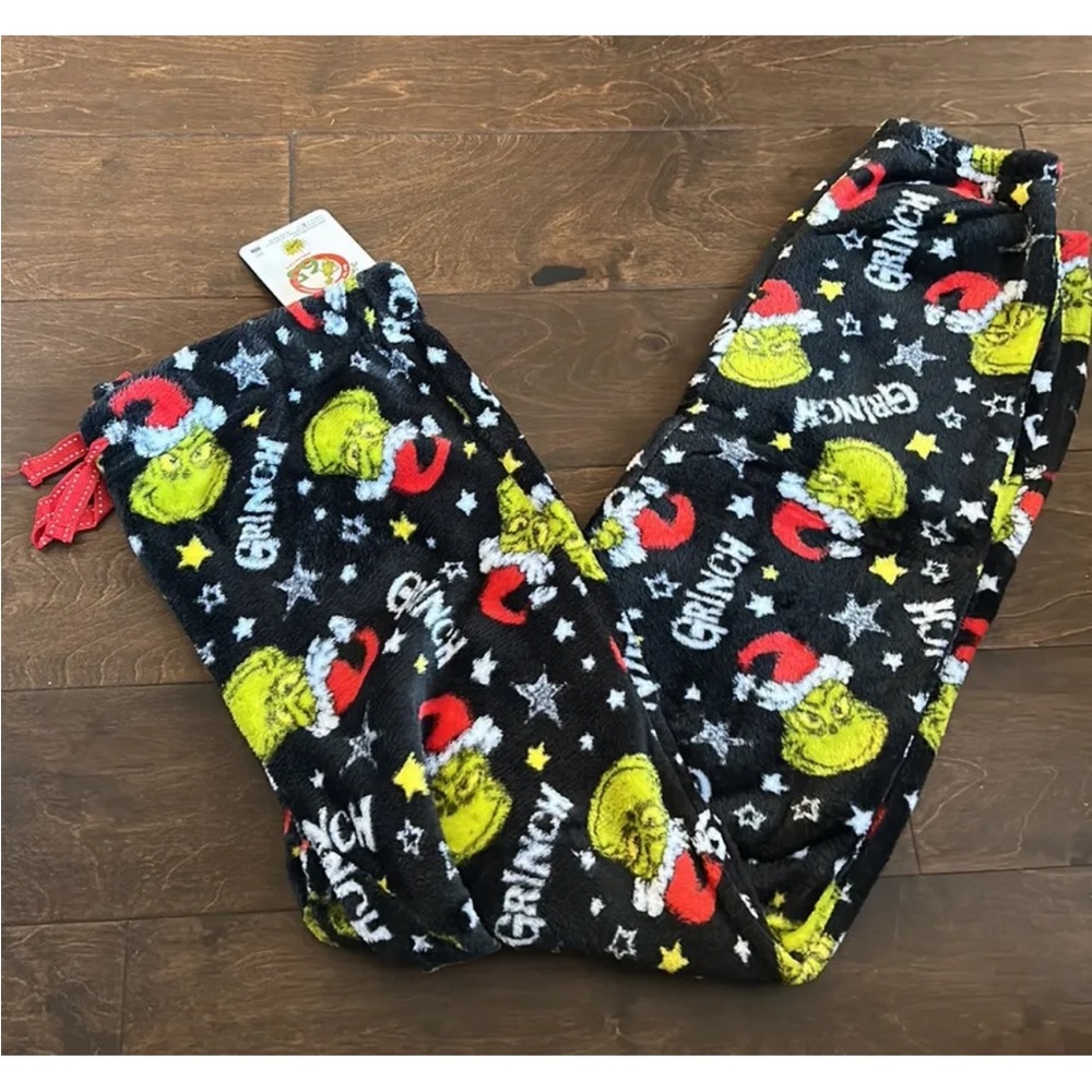 Dr Seuss Womens Grinch Pajama Pants Red Green plush NWT Christmas Holiday